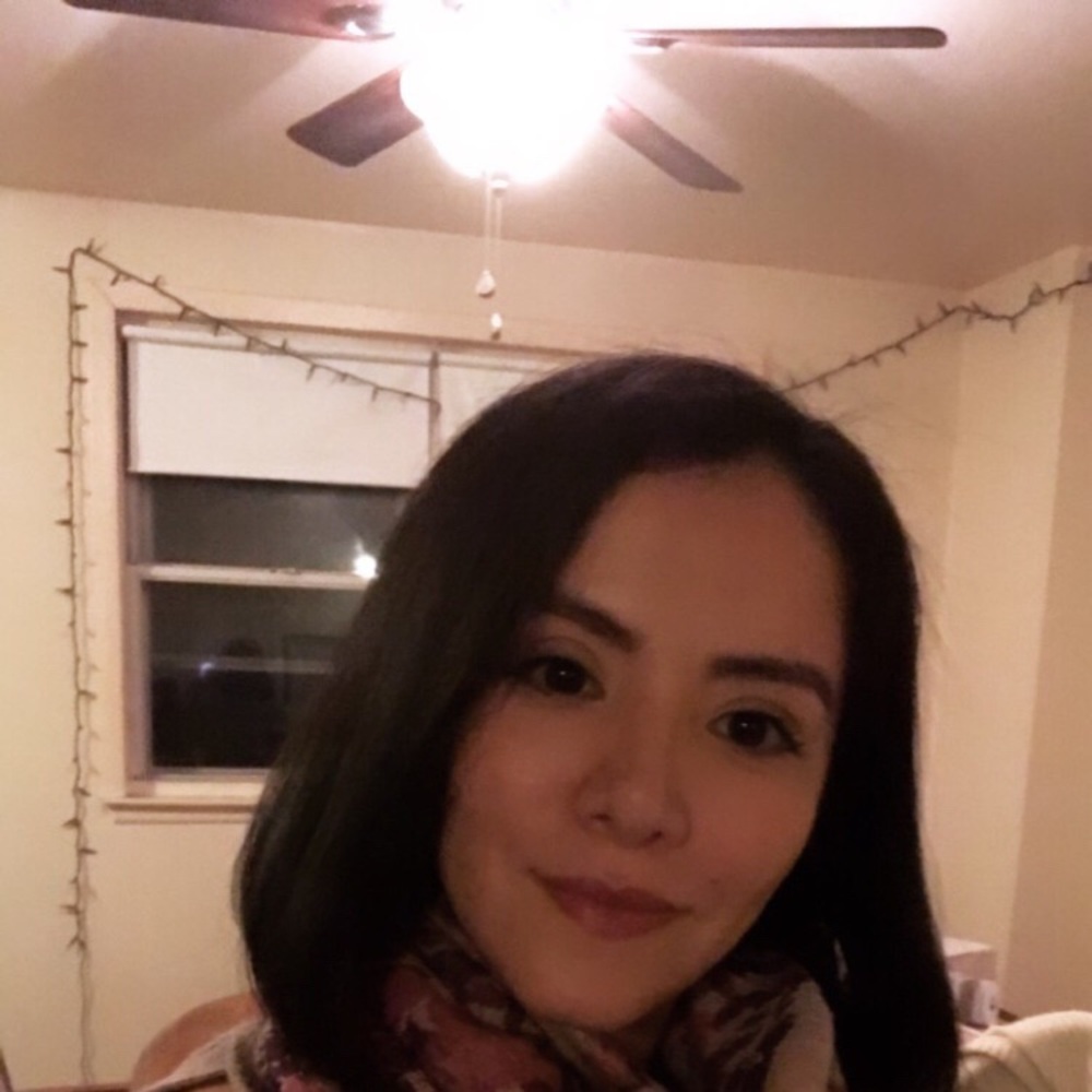 Meet your Posher, Esther milagros